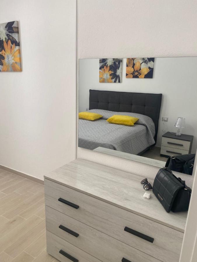 Domo Nora 2 Apartment Olbia Exterior photo