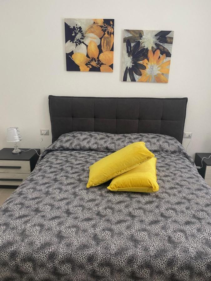 Domo Nora 2 Apartment Olbia Exterior photo