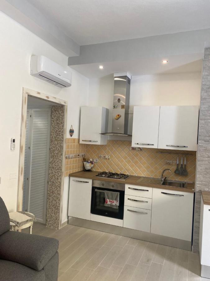 Domo Nora 2 Apartment Olbia Exterior photo