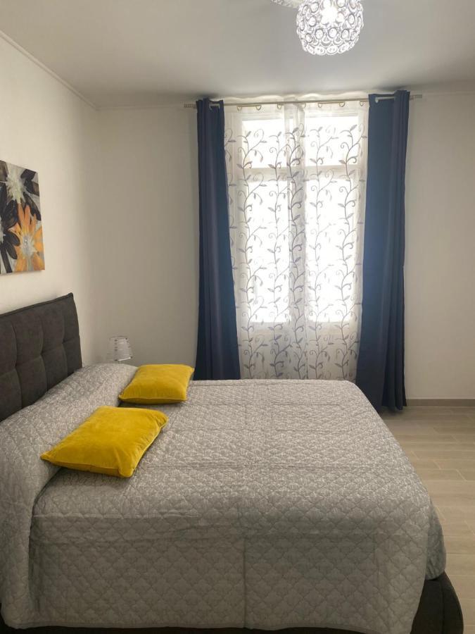 Domo Nora 2 Apartment Olbia Exterior photo