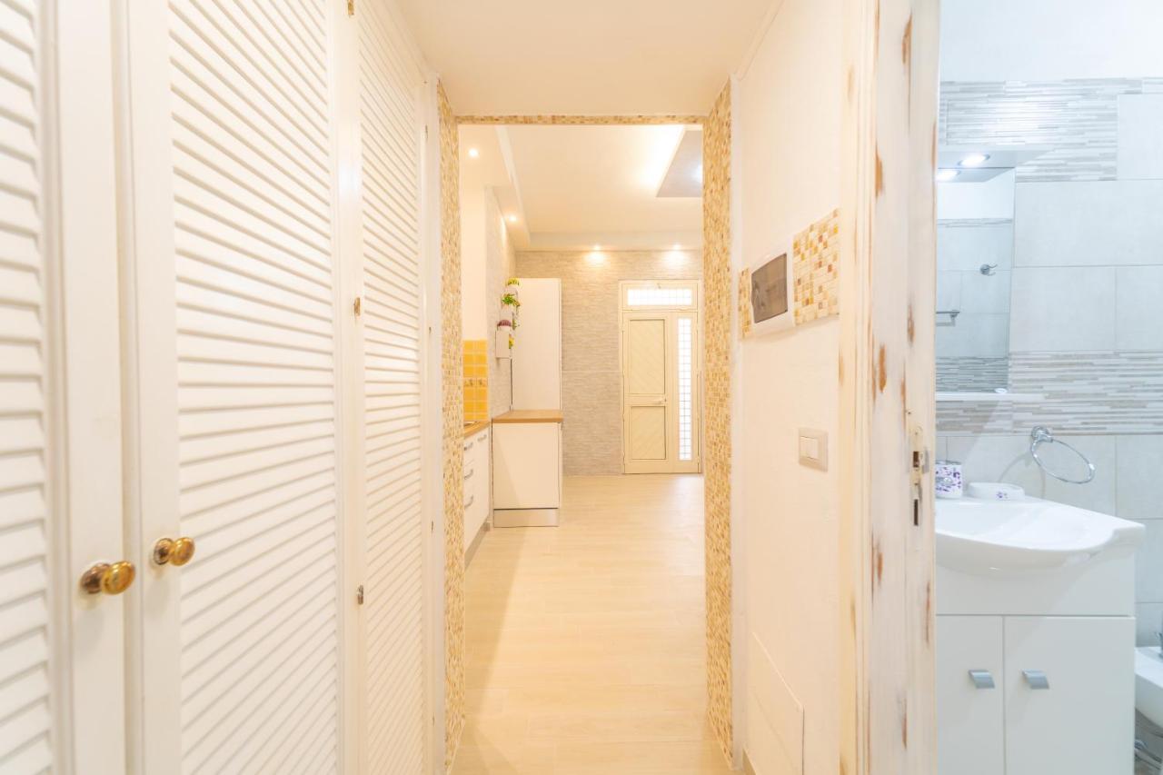 Domo Nora 2 Apartment Olbia Exterior photo